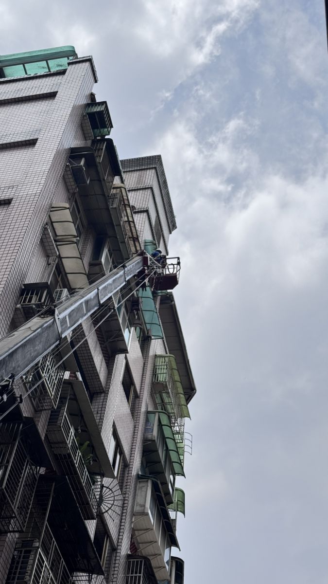 台北外牆鐵板包覆施工