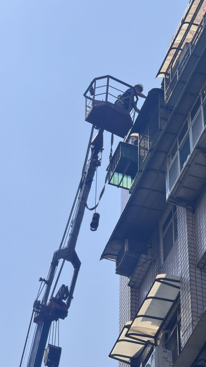 台北外牆鐵板包覆施工